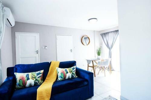 Apartamento Lovely, Modern 2-bedroom Flat With A Pool & Bbq