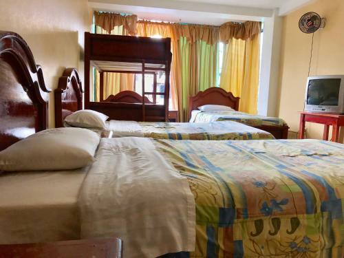 Hotel Kanoas Hostal