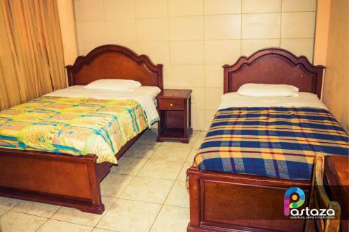 Hotel Kanoas Hostal
