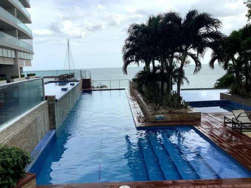 Executive 2 Bedroom Beachfront Apartment In Nueva Gorgona