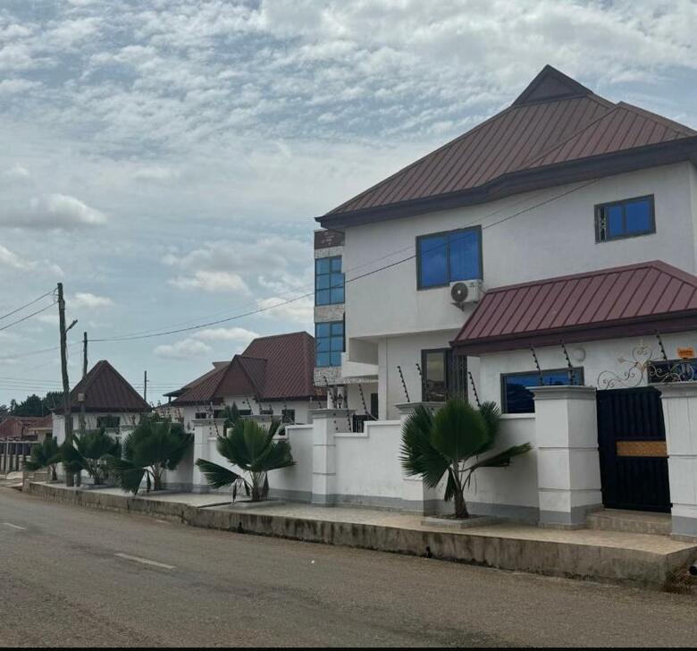 Baffour Apartments