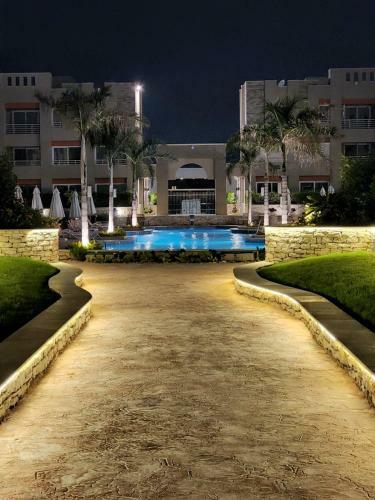 Apartamento King City Compound