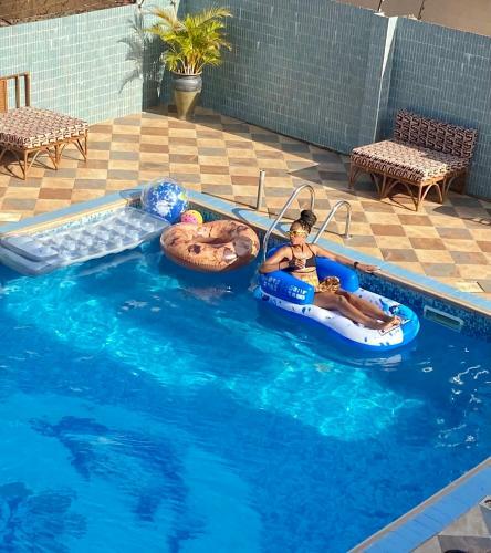 Spacious Studio Apartment With A Pool