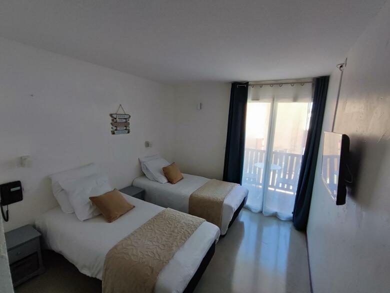 Logis Hotel De La Clape