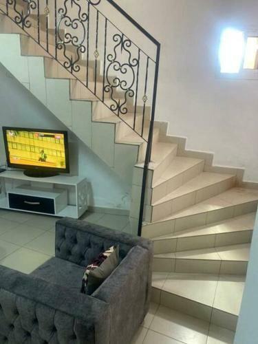 Apartamento Lovely Appartement Meubl� Santa Barbara, Yaound�