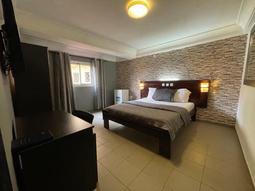 Feuguiff Hotel