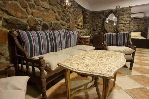 Basata 2 Bedroom Apartment