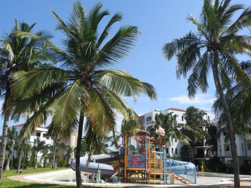 Apartamento Beautiful 2 Bedroom Beach Rental Unit With 3 Pools