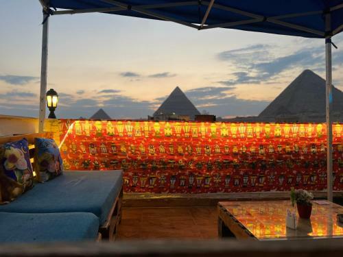 Hostal Pyramids Top Success Result