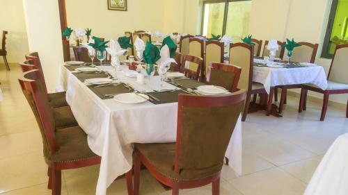 White Palace Apart-hotel