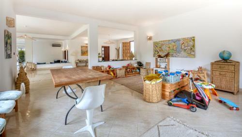 Ayt - Villa Luxe - Sp�ciale Famille - 8 Px