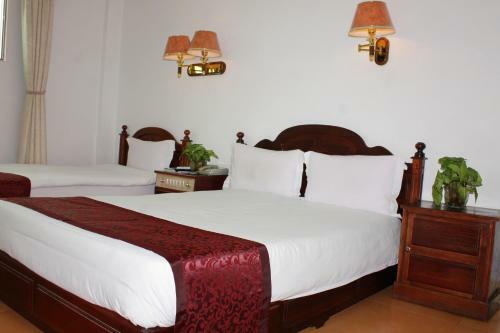 Evergreen Hotel