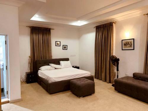 Achievers Villa