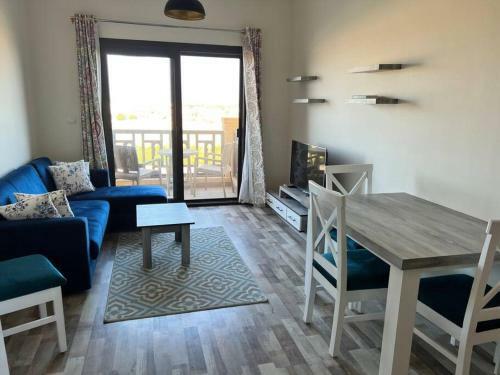 Apartamento Modern 2-bedroom In New Resort With Private Pools