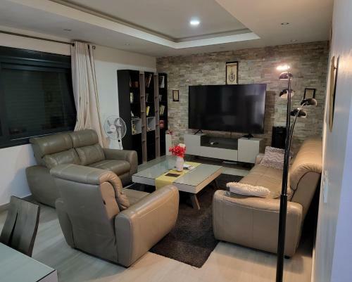 Apartamento Appart 3 Chambres Et Salon Meubl� Point E Dakar