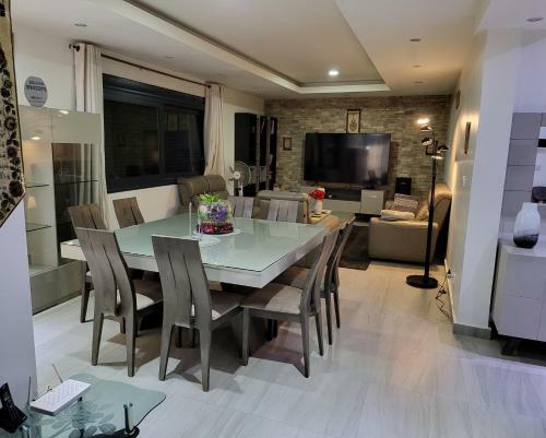 Apartamento Appart 3 Chambres Et Salon Meubl� Point E Dakar