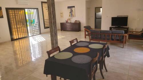 Magnifique Villa Avec Piscine � Ngaparou