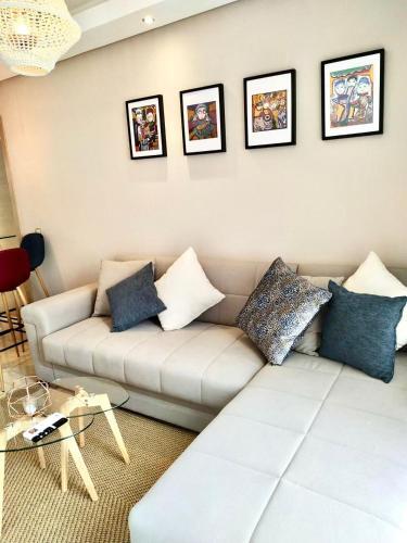 Apartamento Sunny Balcony Appart Near Beach (2 Min )