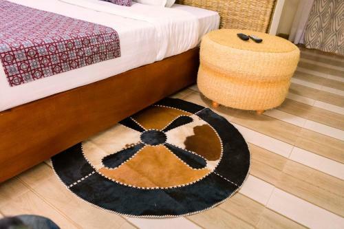 Tooro Fairway Hotel