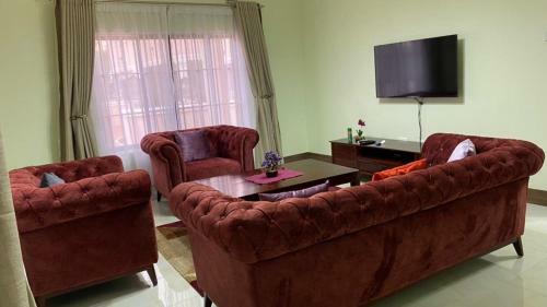 Km Apartments