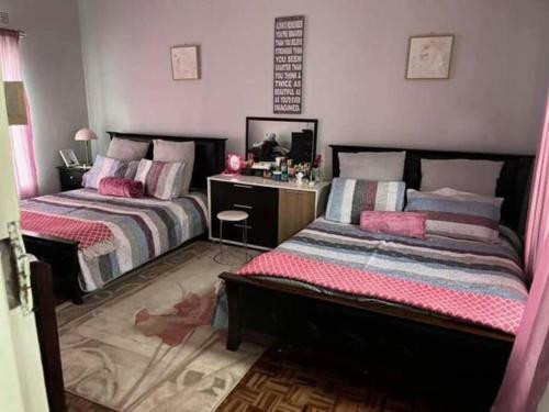Cheerful 4 Bedroom Villa With Pool