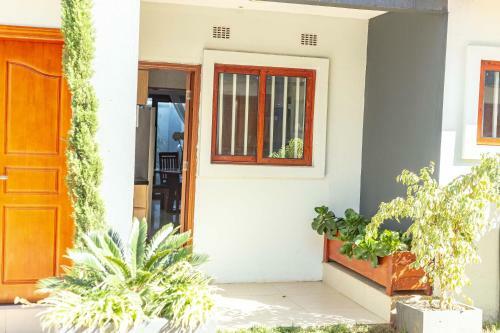 Grayville Apartments