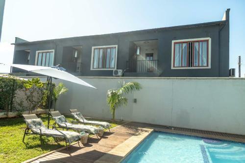 Grayville Apartments