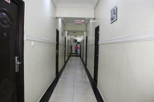 Chirozz Hotels & Suites