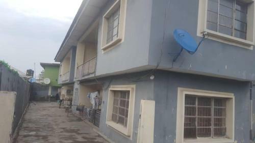 Impeccable 3-bed Apartment Located In Lagos