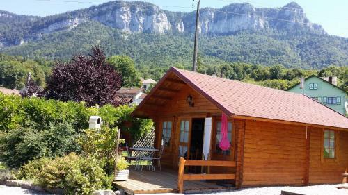 Les Chalets De Pertuis