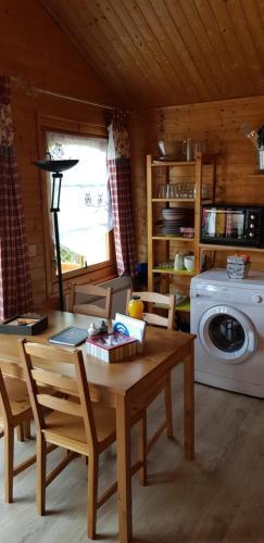 Les Chalets De Pertuis