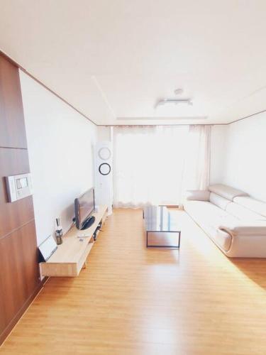 Apartamento Gangnam Luxury Apt - Full Option 3bed 2bath