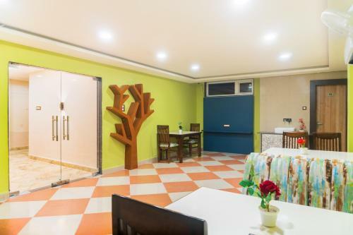 Hotel Geet Kavya Inn
