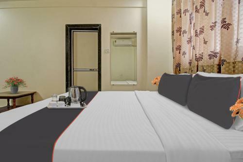 Capital O 91239 Hotel Sai Paradise
