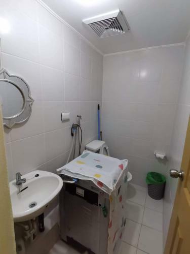 Apartamento Mid-rise 8 Spatial 2br Condominium