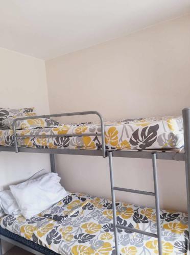 Apartamento Mid-rise 8 Spatial 2br Condominium