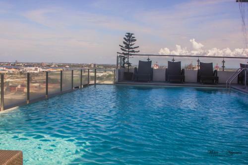Apartamentos Mabolo Garden Flat With Free Rooftop Pool