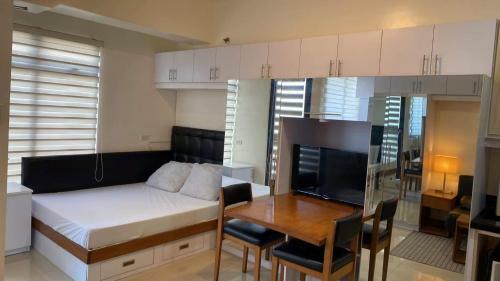 Apartamentos Mabolo Garden Flat With Free Rooftop Pool