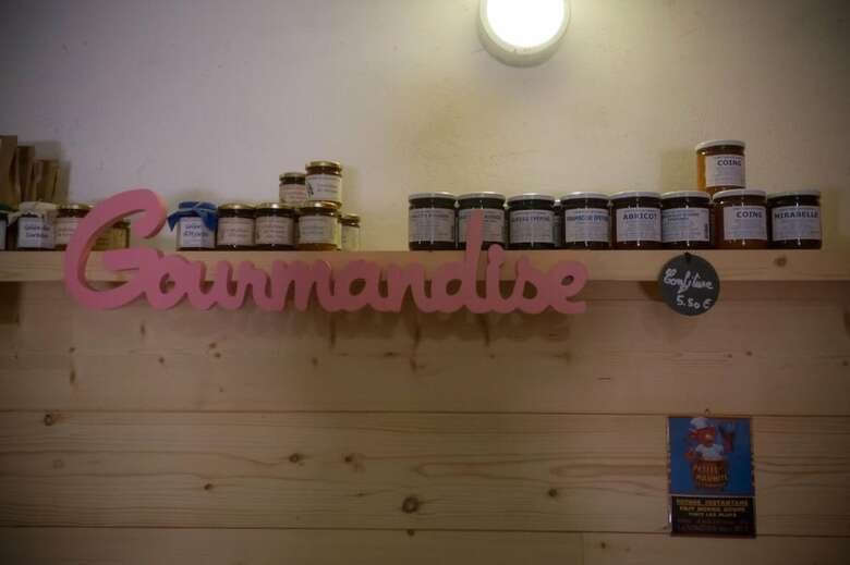 Hotel Le Bonheur Dans Le Pr�