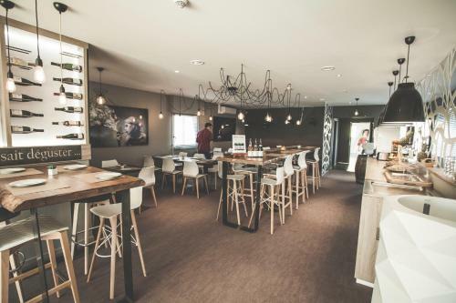 Hotel H�tel Kar�ne