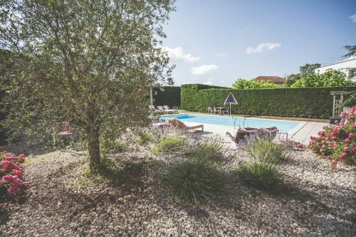 Hotel H�tel Kar�ne
