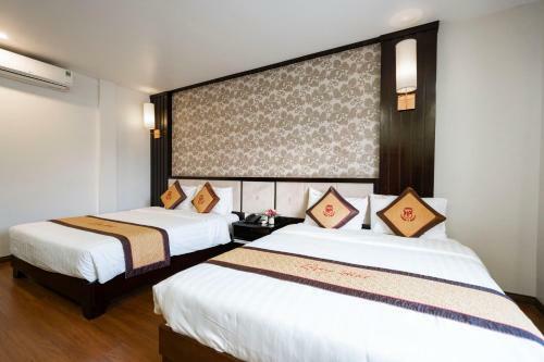 Luxury Hotel