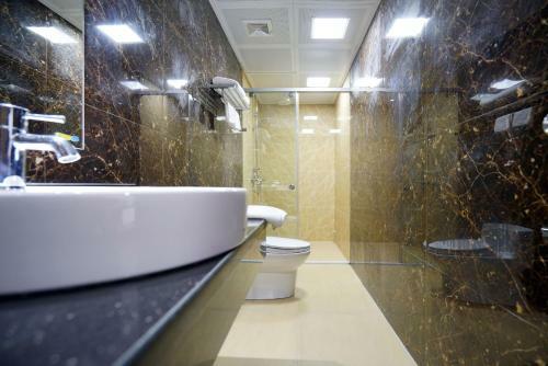 Ha Long Trendy Hotel