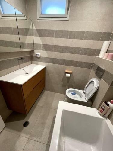 Apartamento Jlm Modern 3 Bedroom - Fully Renovated
