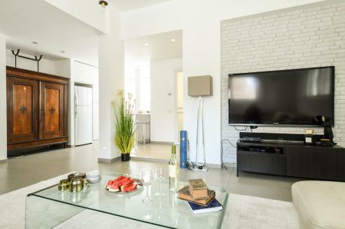 Apartamento One Bedroom Wonder At Central Tel Aviv