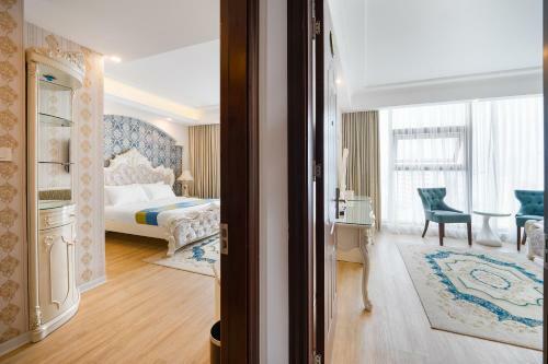 Golden Rose 3 Hotel