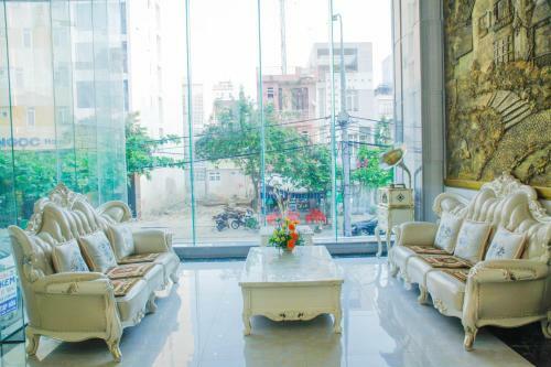 Golden Rose 3 Hotel