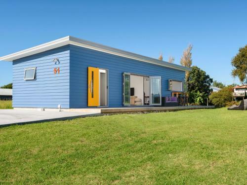 Escape On Edinburgh - Waihi Beach Holiday Home