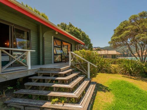 Norma's Place - Simpsons Beach Bach