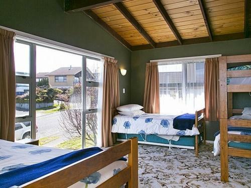 Golders Heights - Taupo Holiday Home